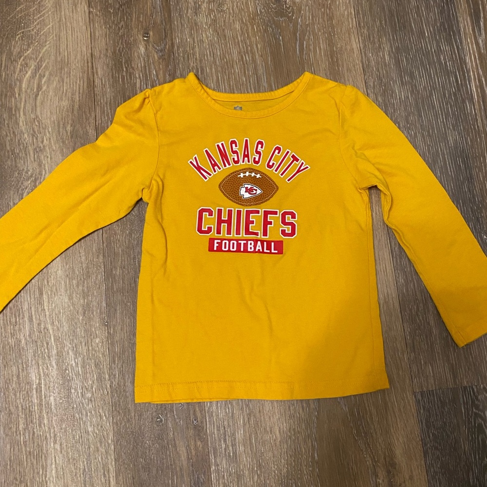 Kansas City Chiefs NFL Team Apparel long-sleeve girls toddler t-shirt, size 4T.